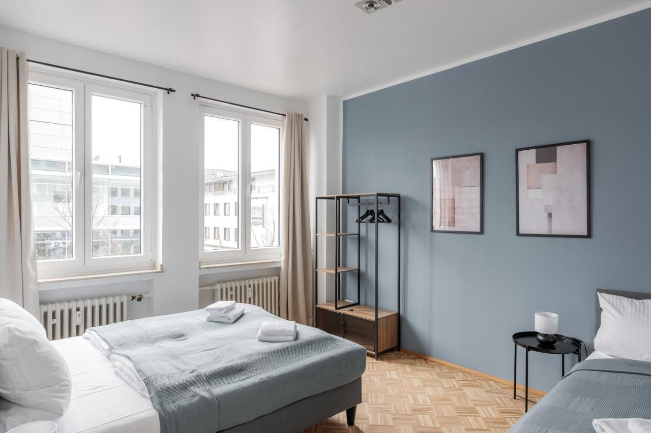 Flats 4 You, Moderne City Wohnung Naehe Hbf, Due-Messe 20 Min, Netflix, Kueche Duisburg Exterior photo