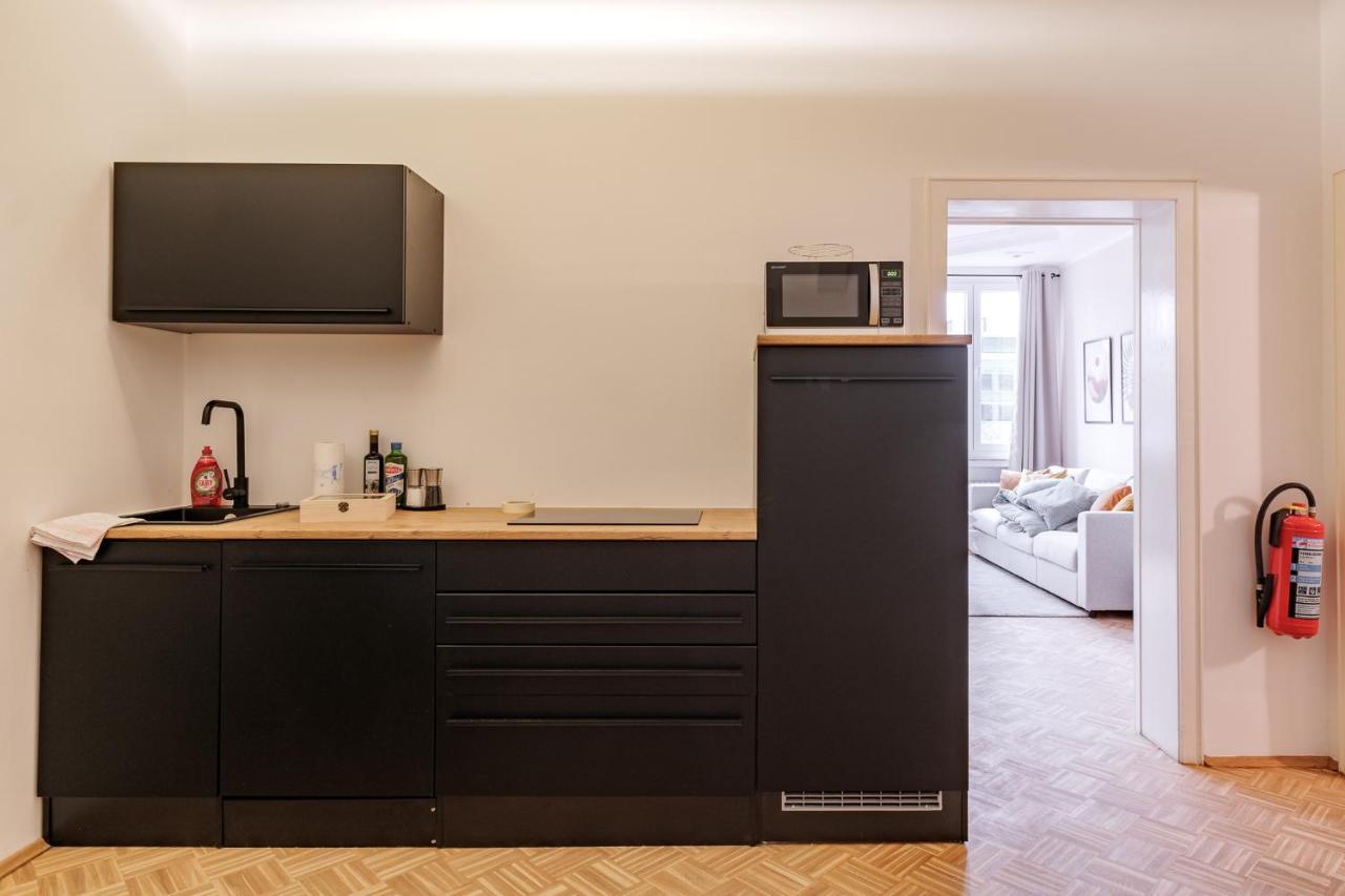 Flats 4 You, Moderne City Wohnung Naehe Hbf, Due-Messe 20 Min, Netflix, Kueche Duisburg Exterior photo